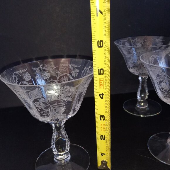 Vintage FOSTORIA "Heather" Crystal Wine Goblets -- Lot of 6 - Picture 5 of 7